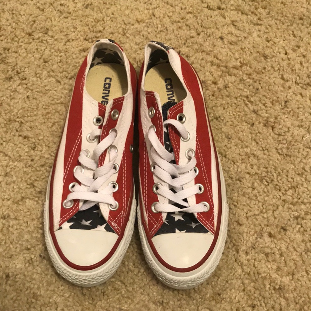 American Flag Converse Woman’s 6.5 / Men’s 4.5